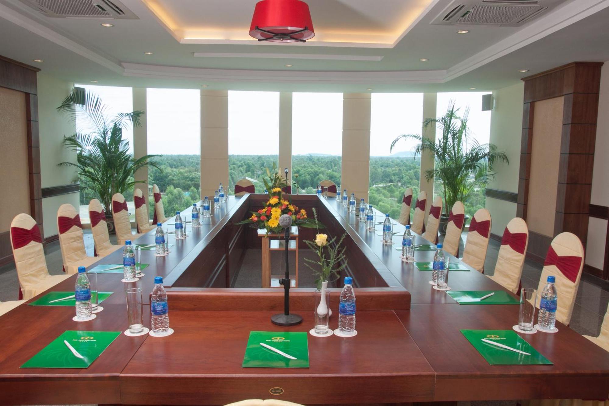 DLGL - Dung Quat Hotel Quảng Ngãi Ngoại thất bức ảnh